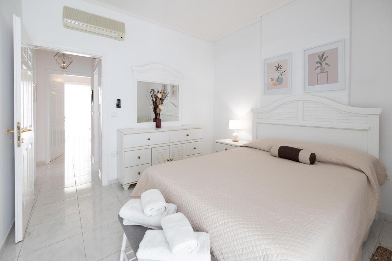 Seaside Penthouse In Kalamáta Kültér fotó